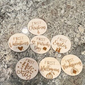 Wooden Baby ‘First’ Milestone Discs - Holiday Set